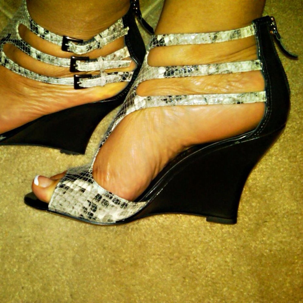 Snake Triple Strap Wedges